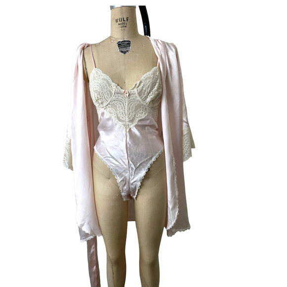VTG Teddy Silky Bodysuit Hi Leg  Panty w Robe Snap‎ Crotch 80s Large/Med - Picture 1 of 10